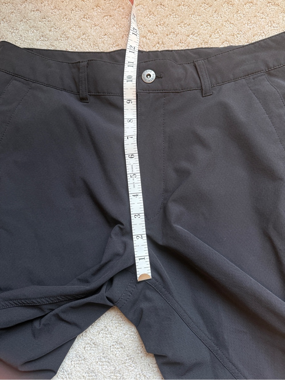 Men’s Northface packable sun shorts, size 32 black - Picture 13 of 14